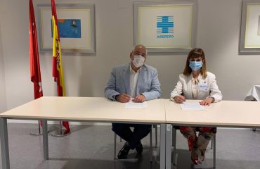 Firma acuerdo Asepeyo-Renault 2